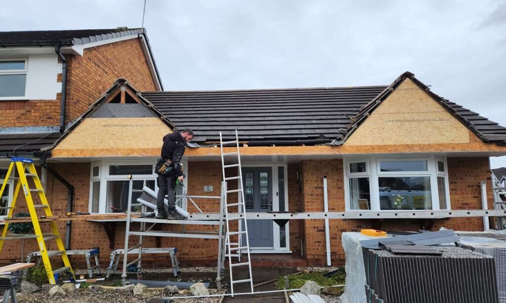 Roofers Wigan